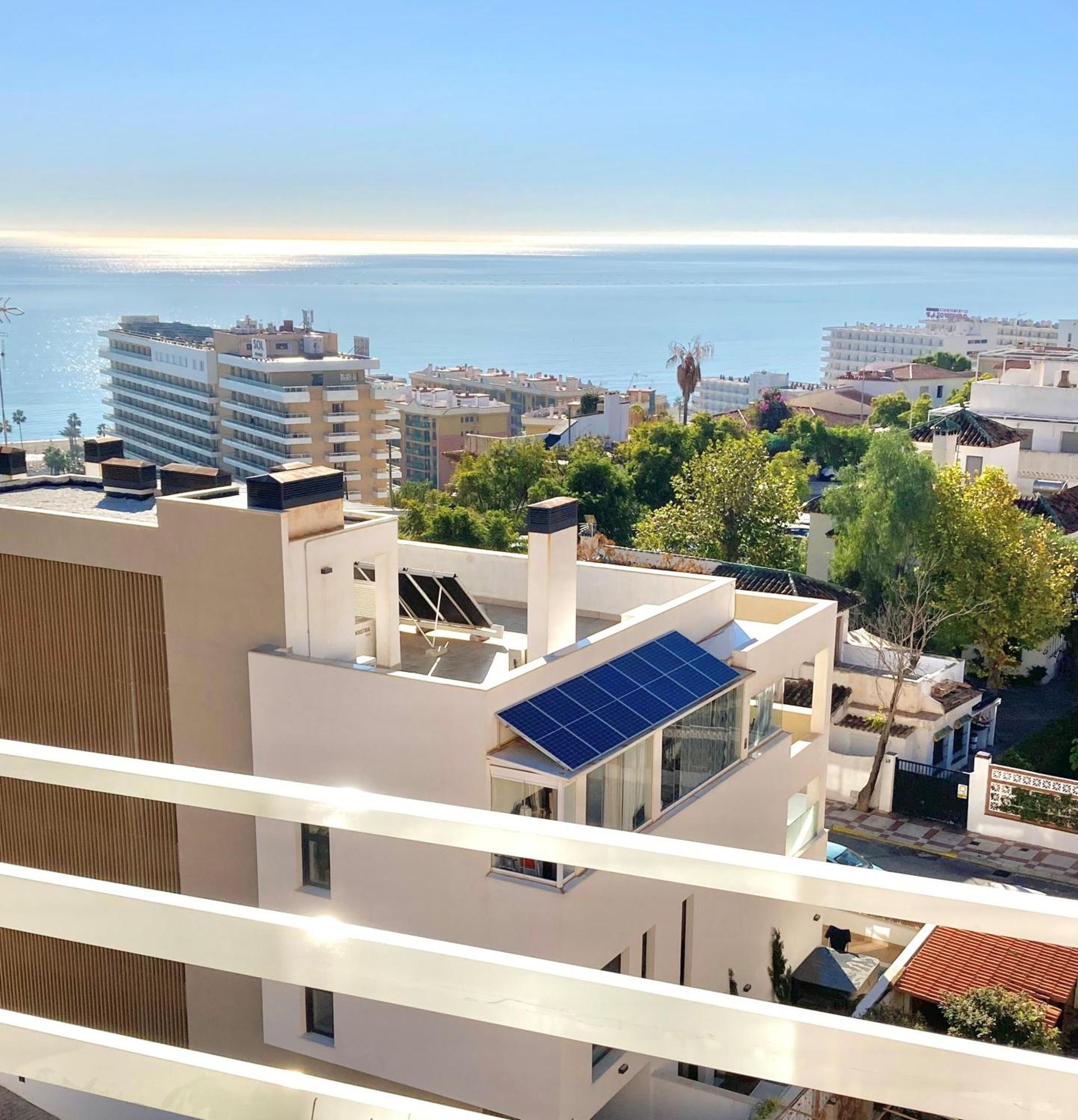 Beautiful Mediterranean Views In Central Torremolinos Zewnętrze zdjęcie